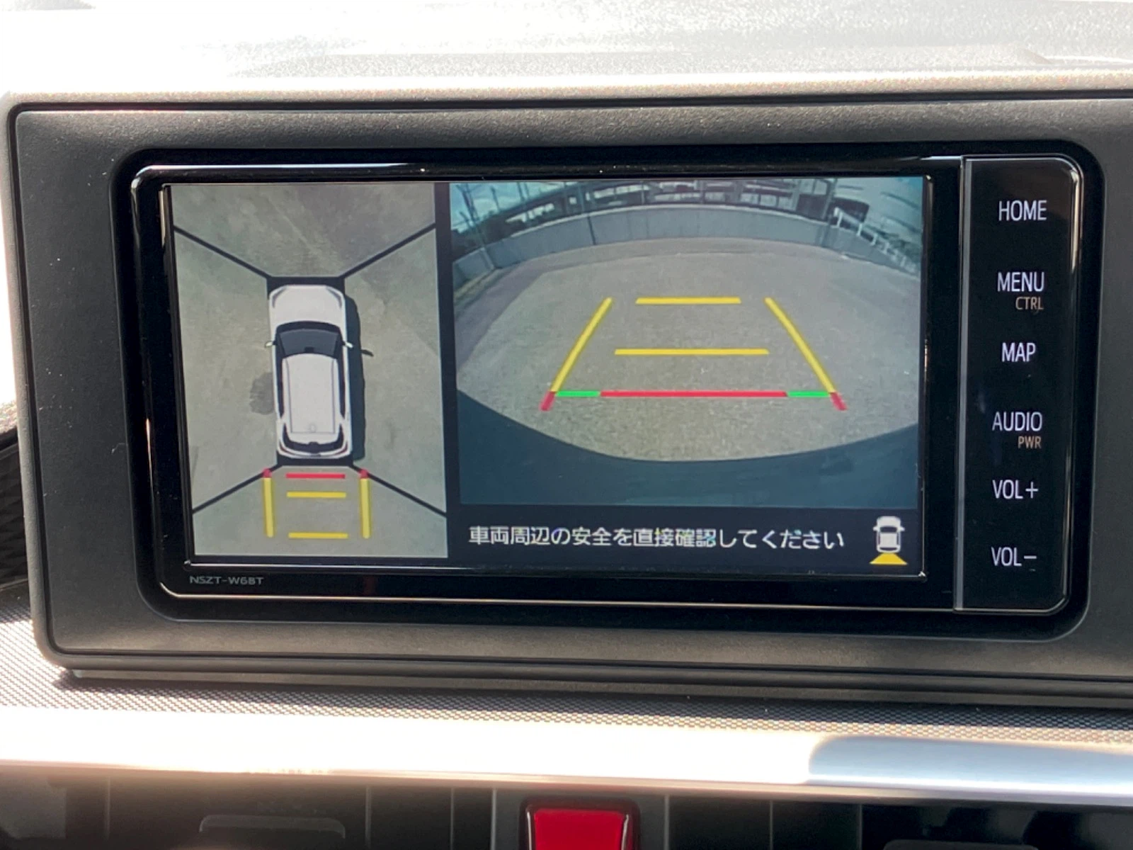 車両の画像