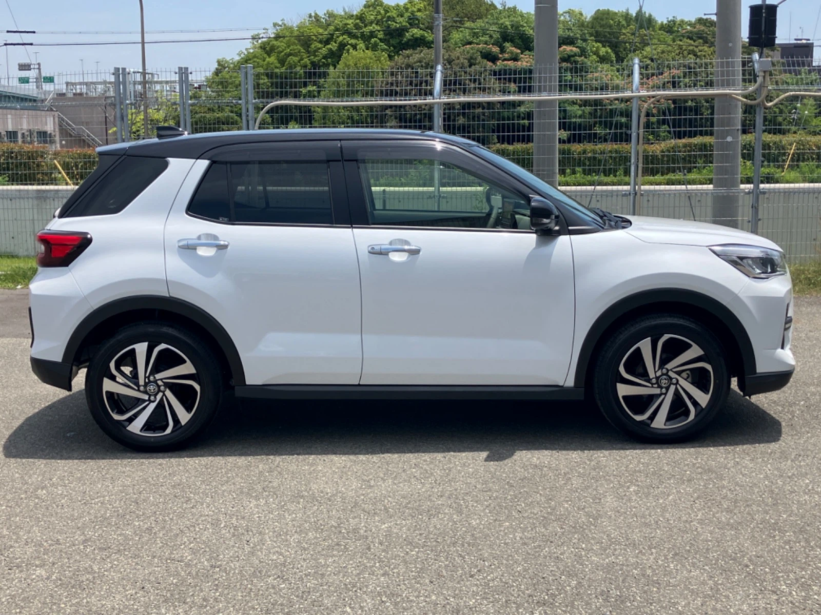 車両の画像