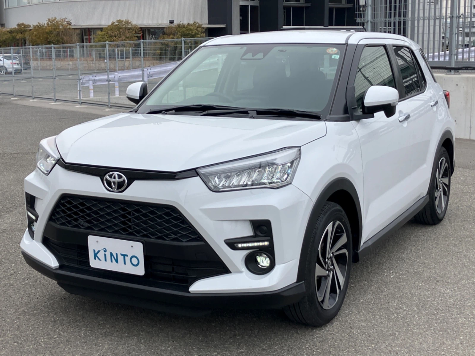 RAIZE Z GAS 1.2L 2WD(5人)