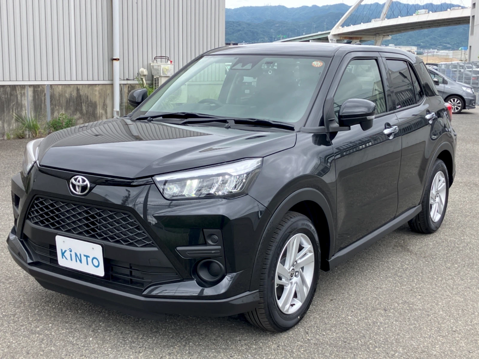 RAIZE G GAS 1.0L+ターボ 4WD(5人)