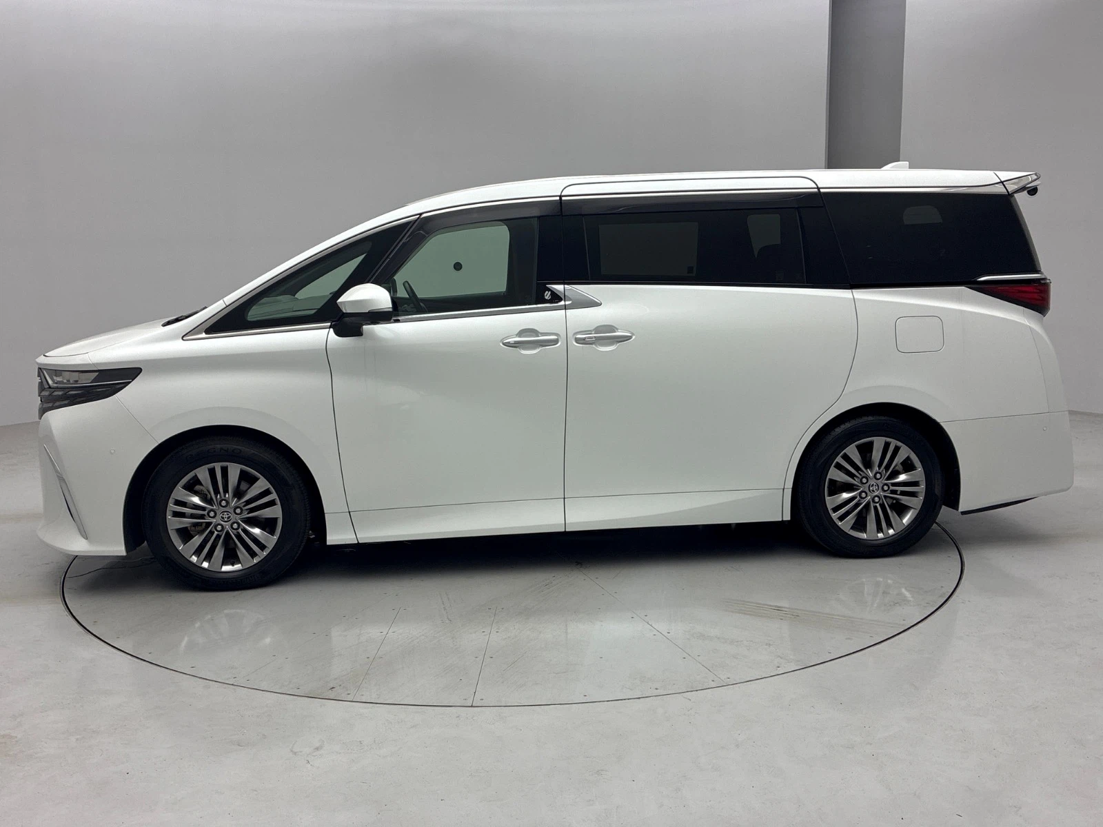 車両の画像