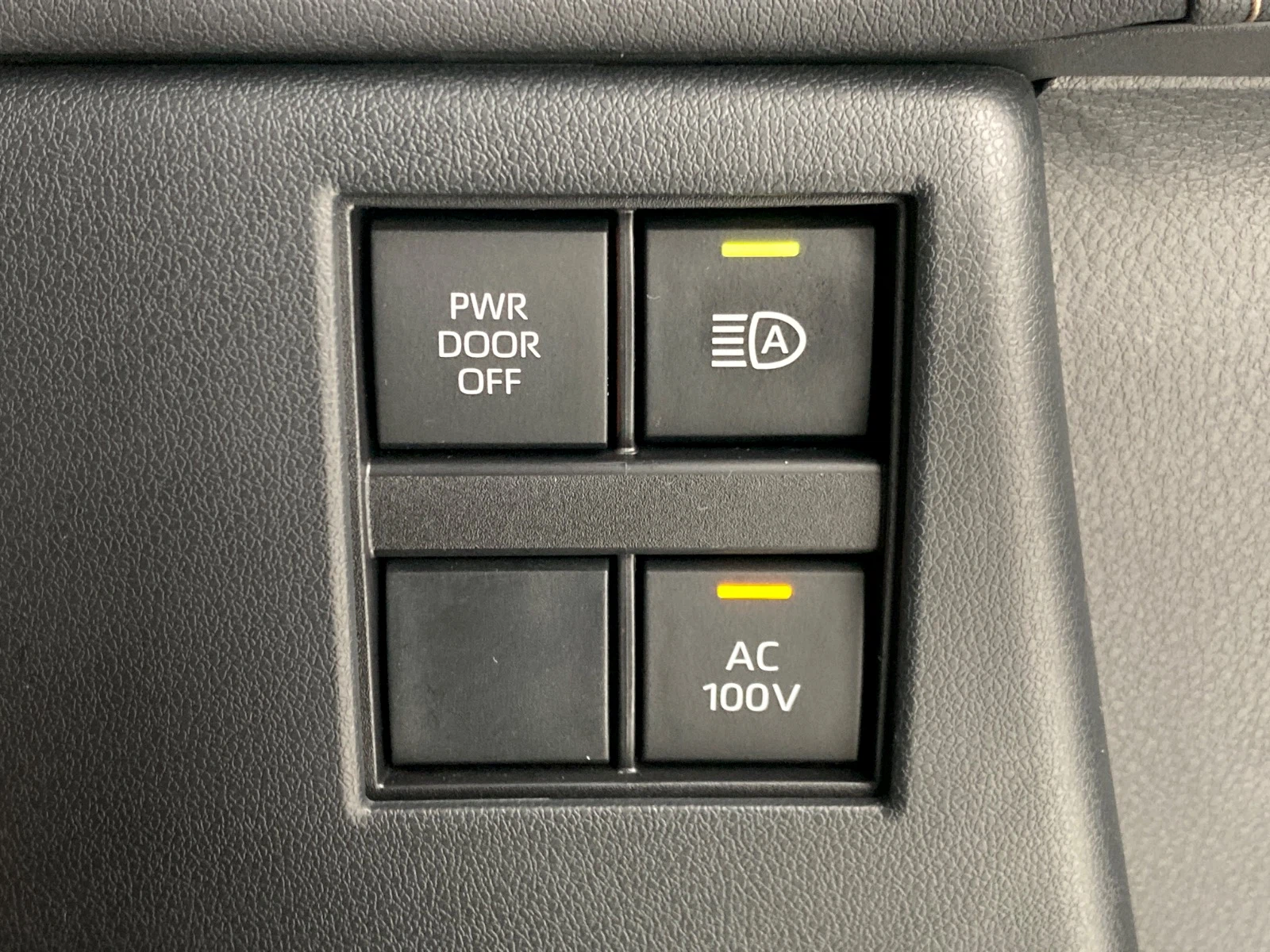 車両の画像
