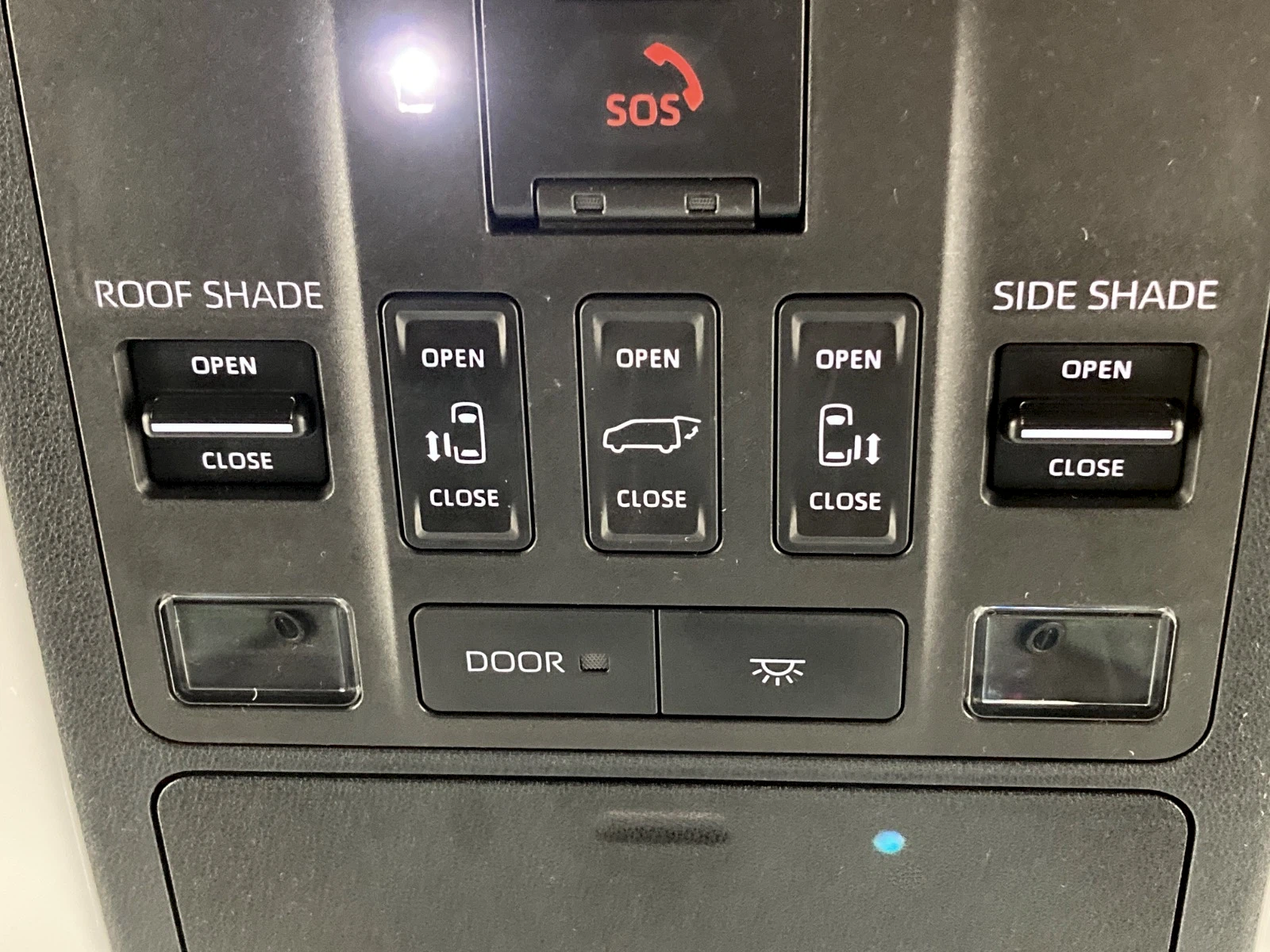 車両の画像
