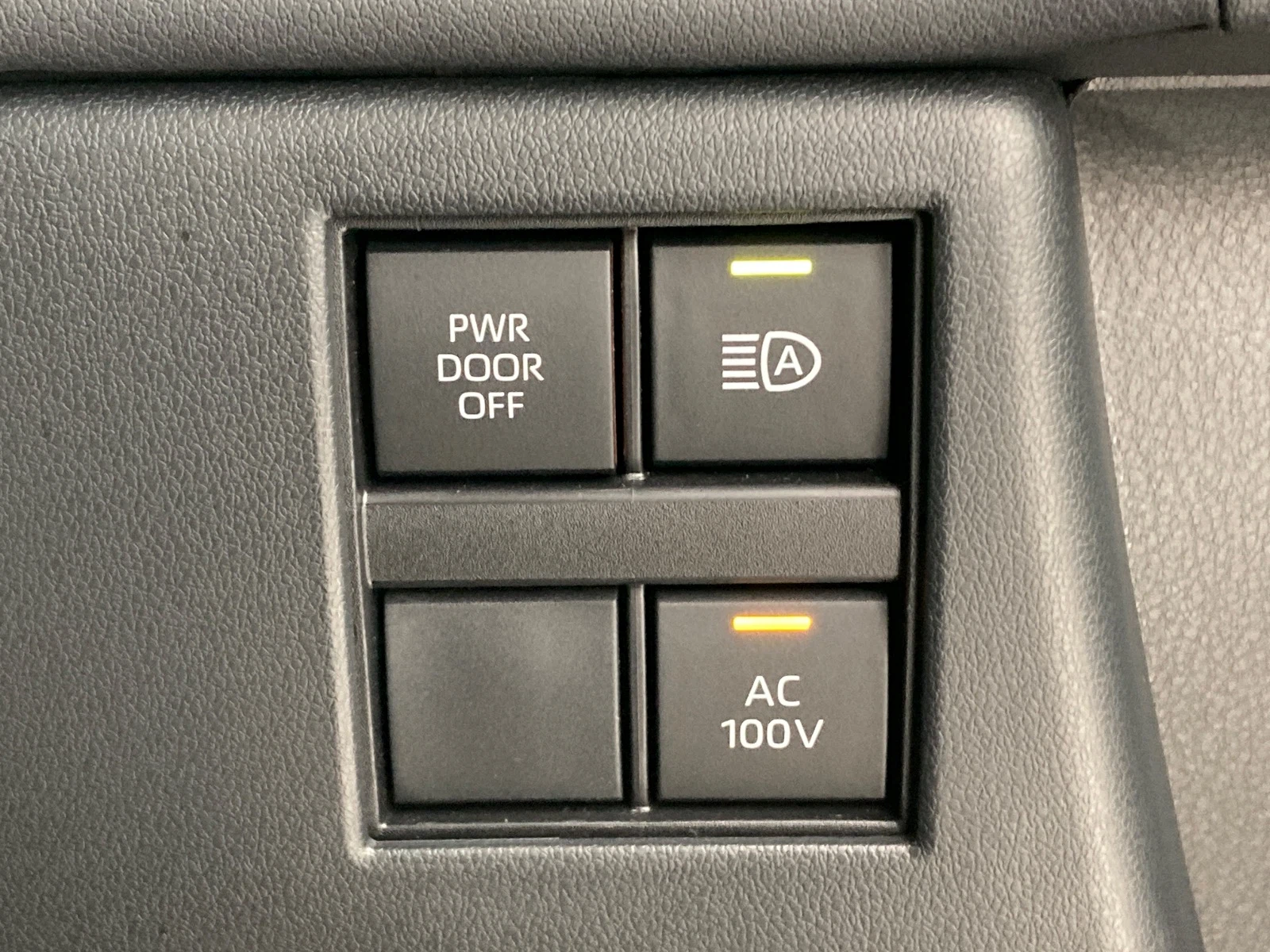 車両の画像