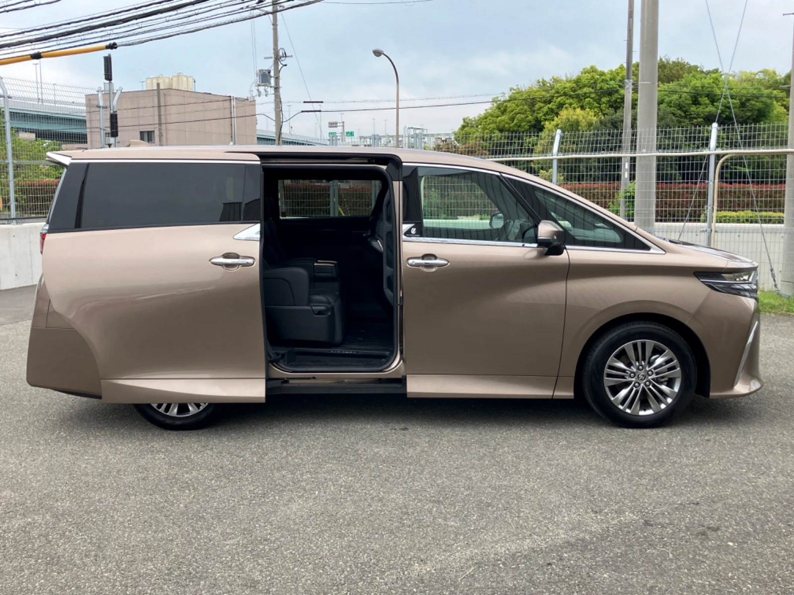 車両の画像