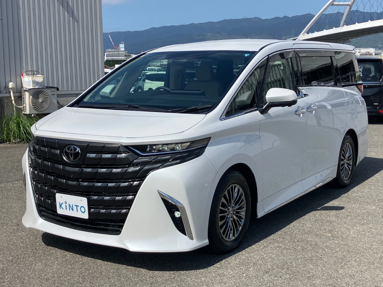 アルファード Executive Lounge HEV 2.5L 2WD(7人)