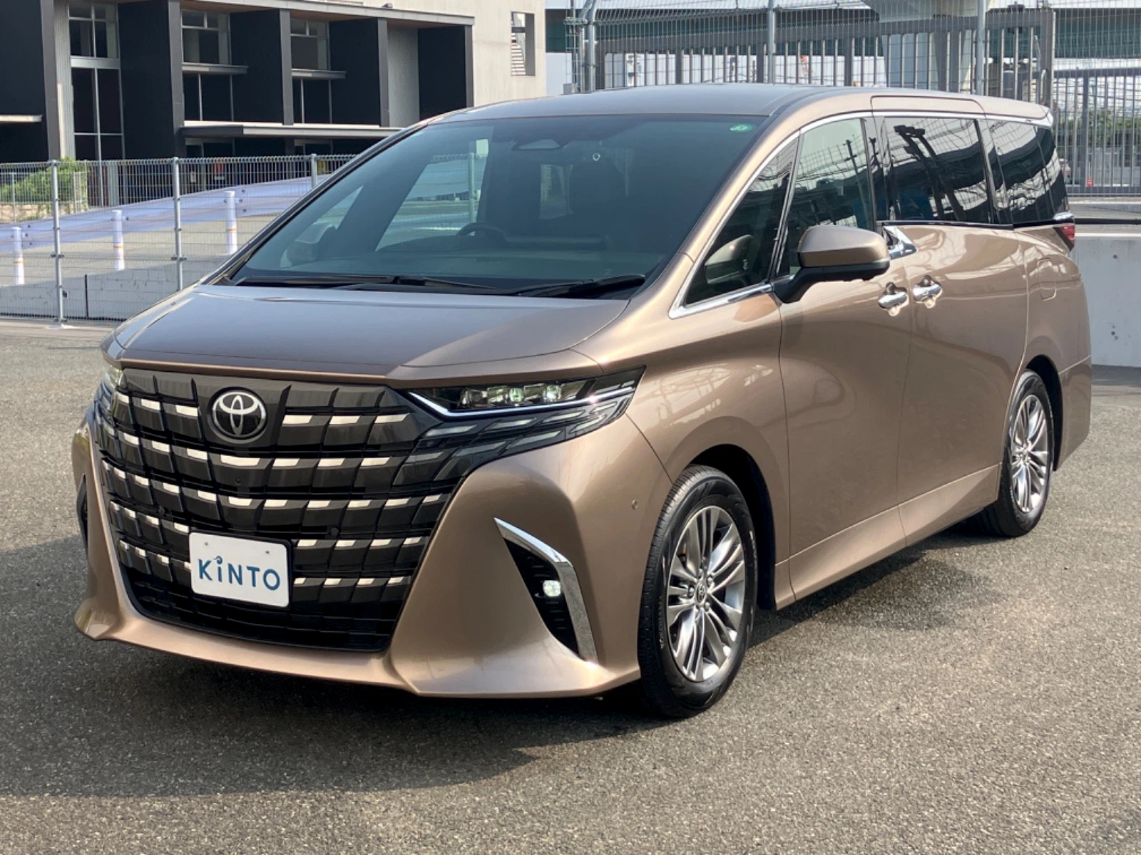 アルファード Z HEV 2.5L 2WD(7人)
