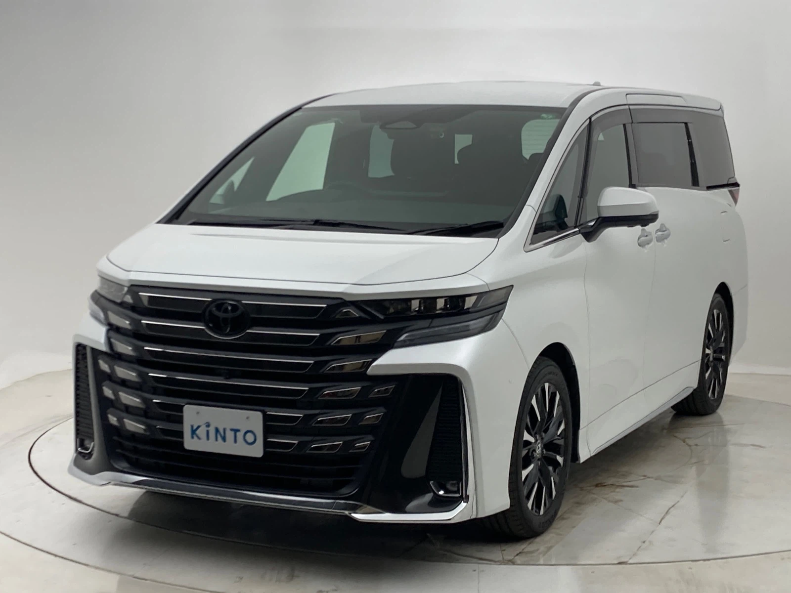 ヴェルファイア Executive Lounge HEV 2.5L 2WD(7人)