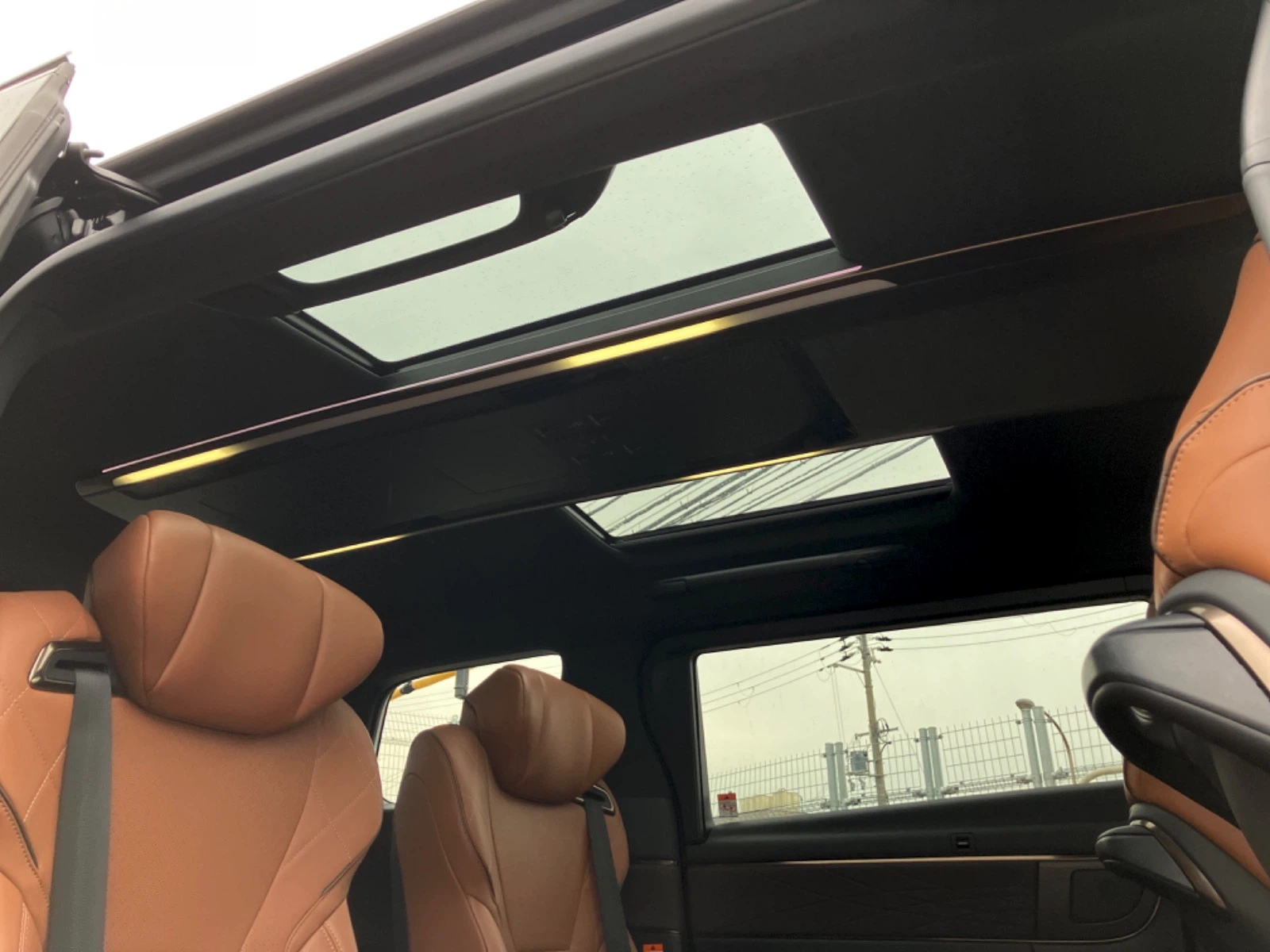 車両の画像
