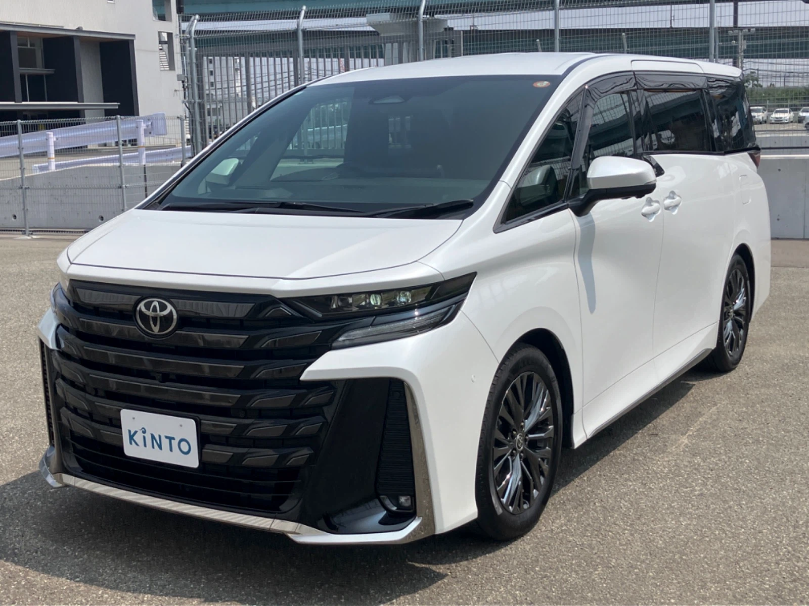 ヴェルファイア Z Premier HEV 2.5L 2WD(7人)