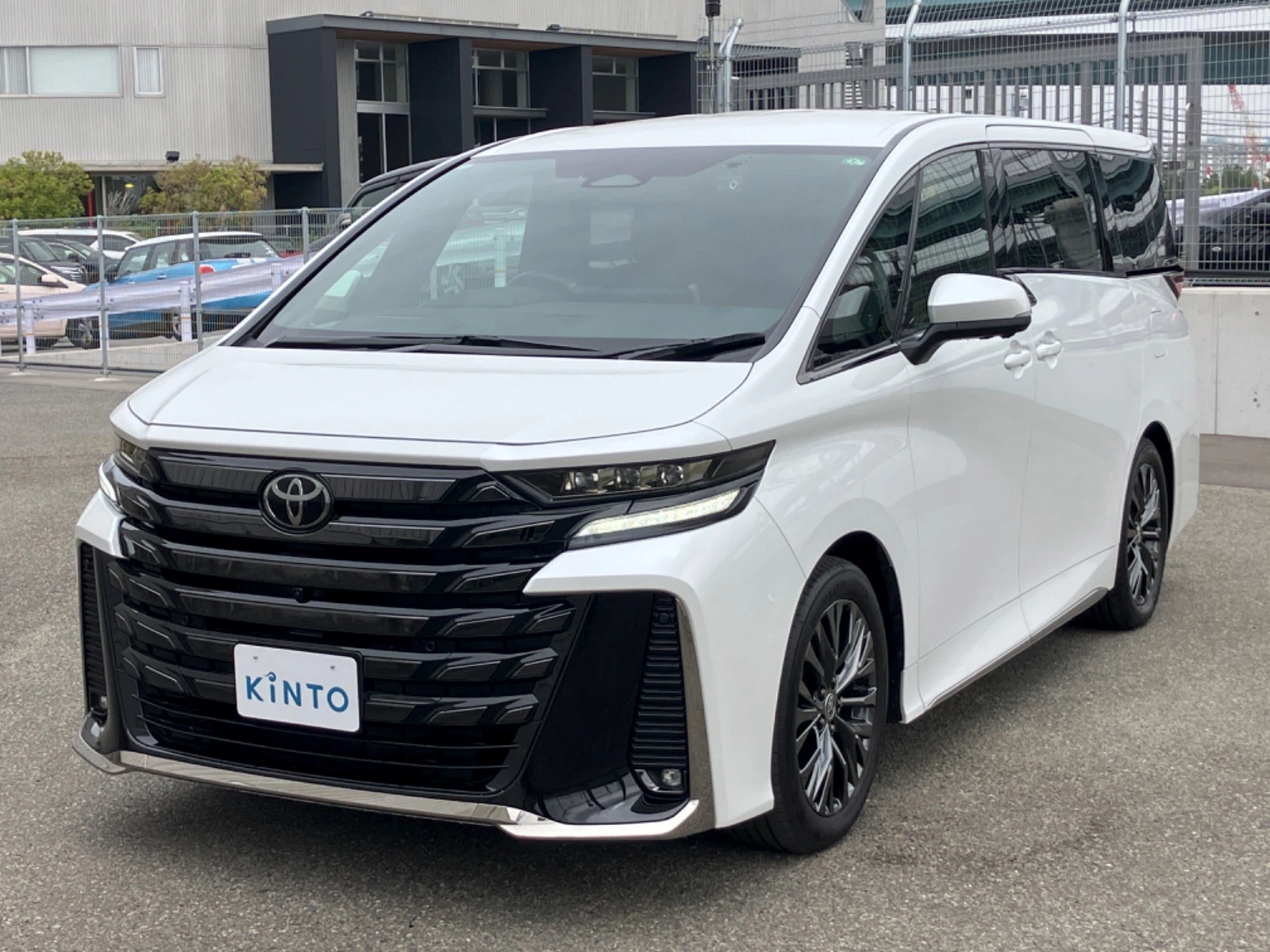 ヴェルファイア Z Premier HEV 2.5L 2WD(7人)