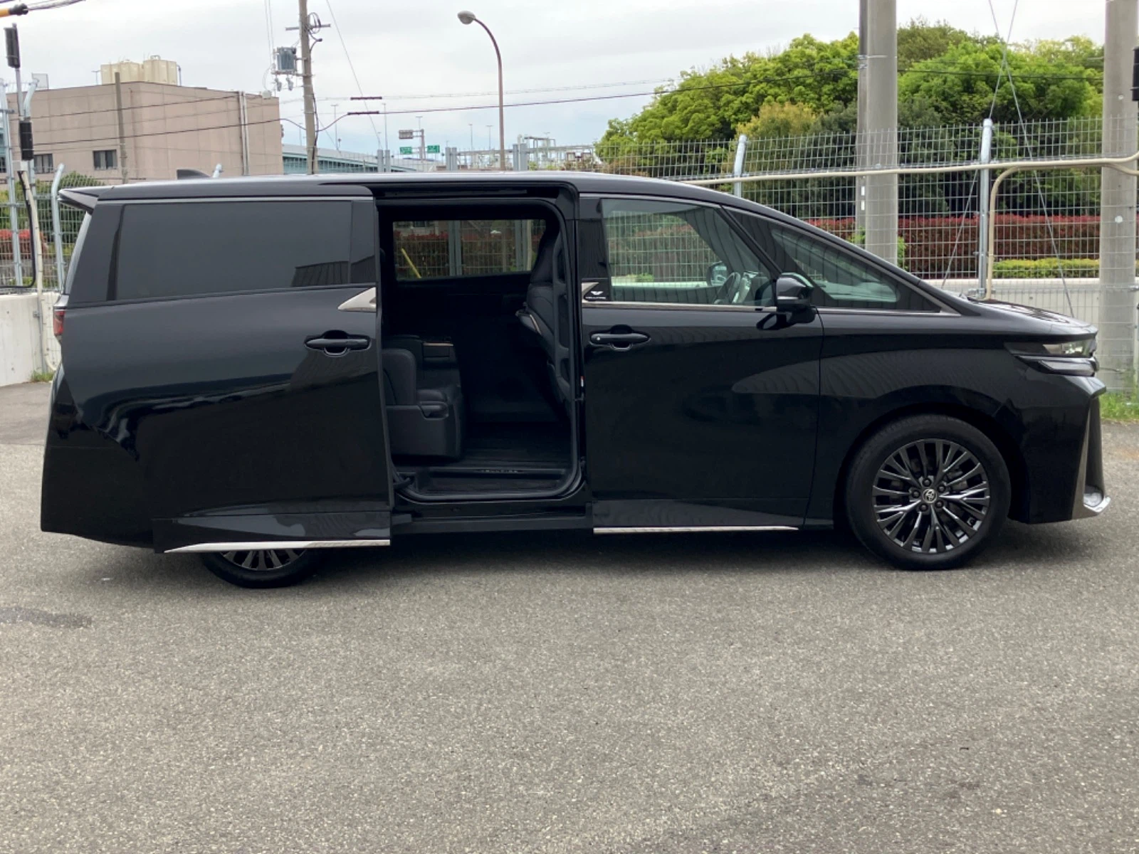 車両の画像