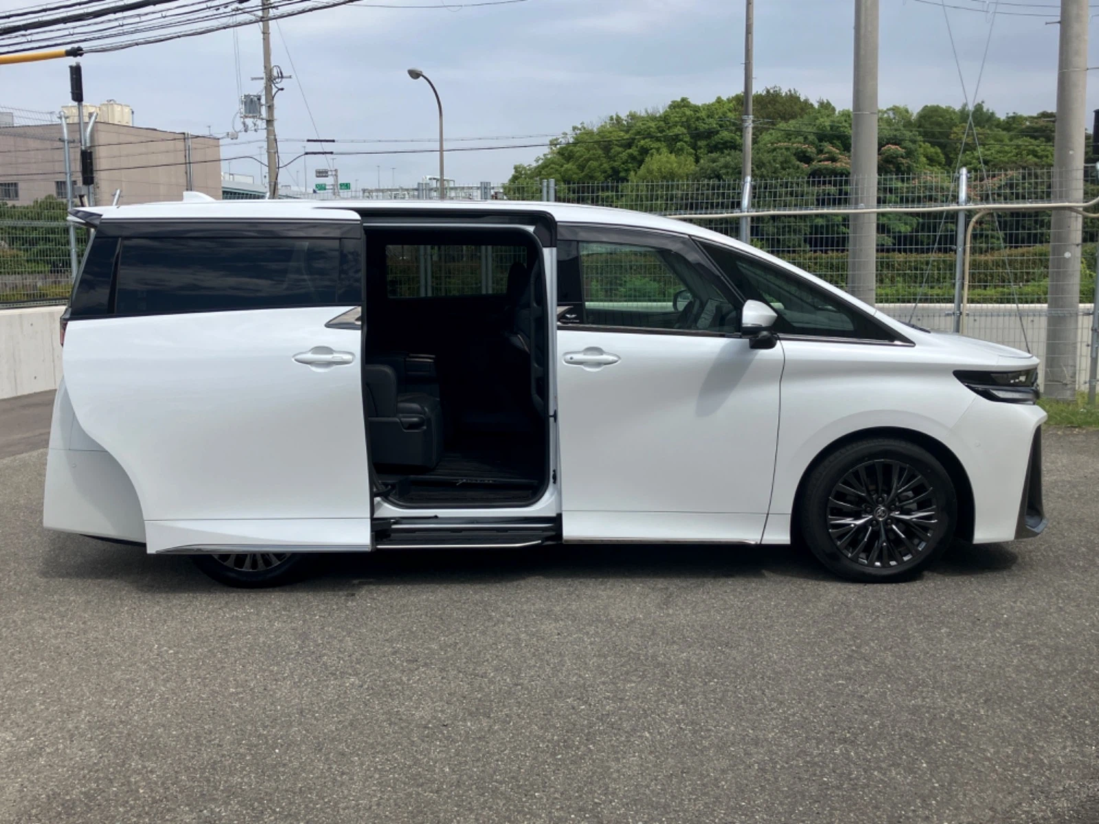 車両の画像