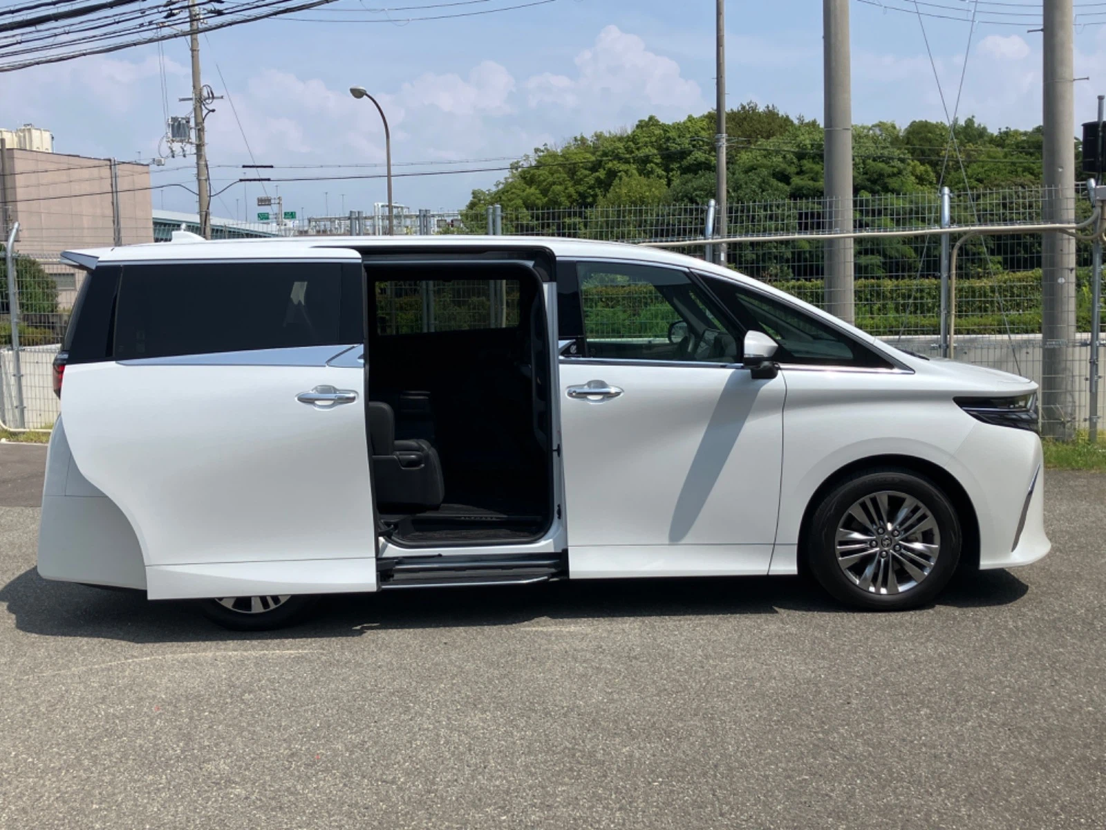 車両の画像