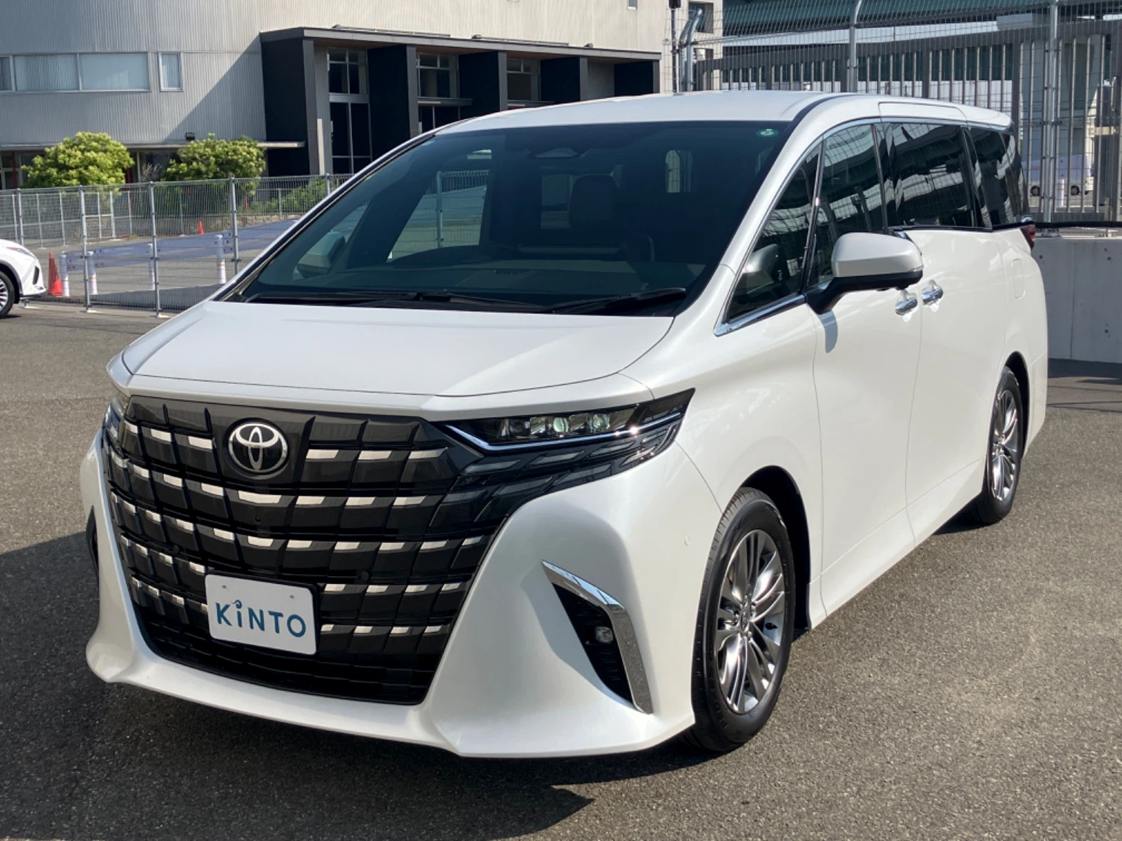 アルファード Z HEV 2.5L 2WD(7人)