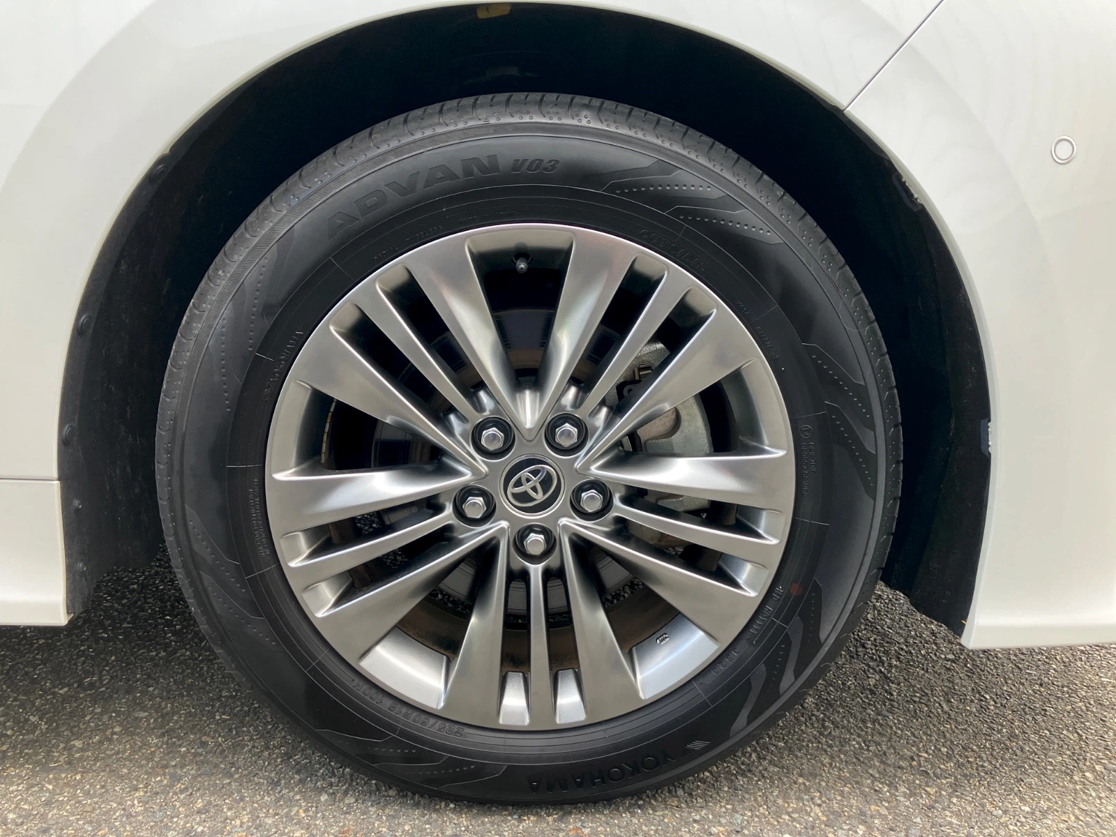 車両の画像