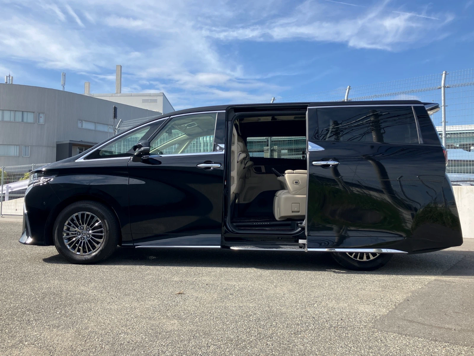 車両の画像