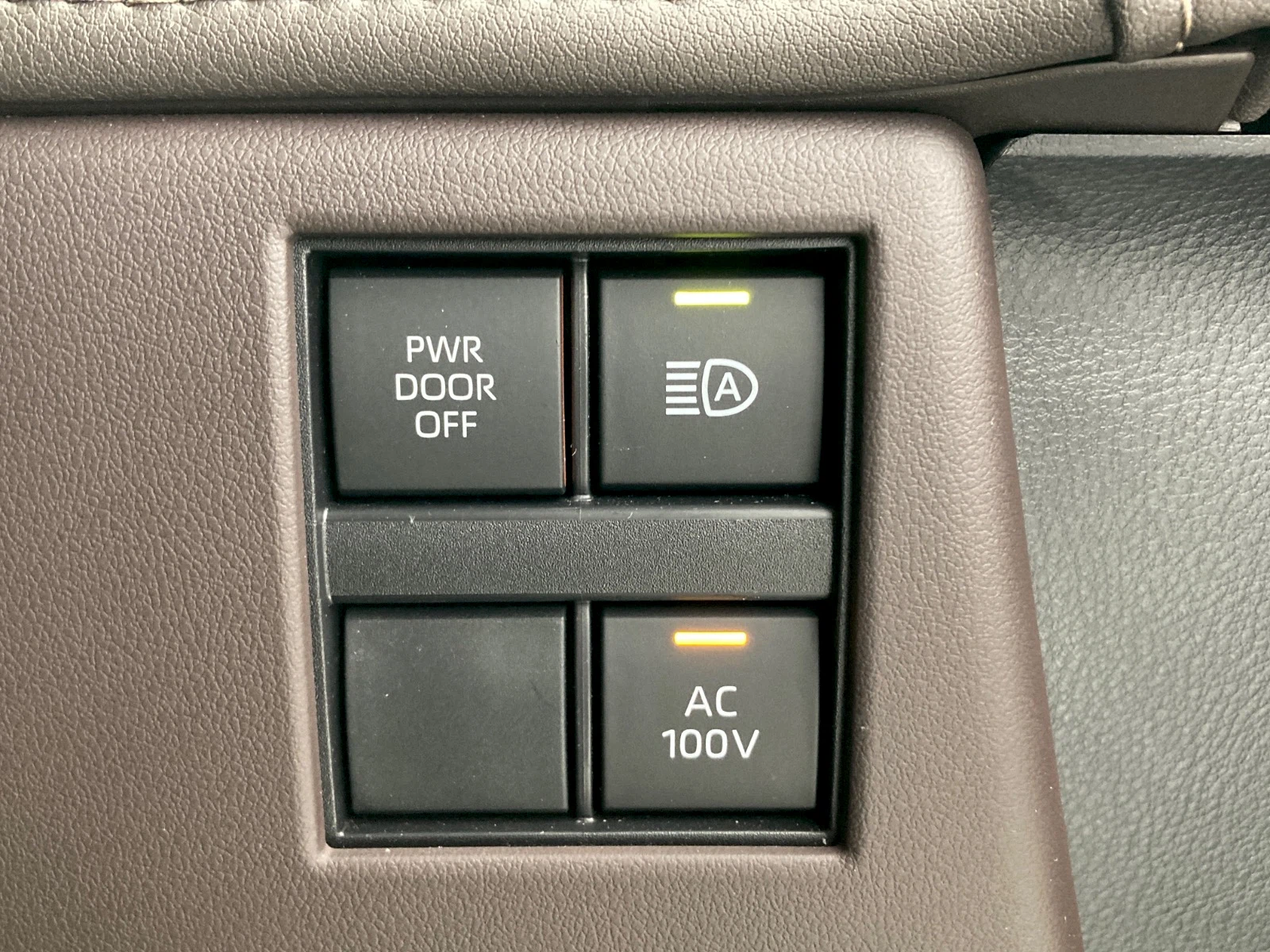 車両の画像
