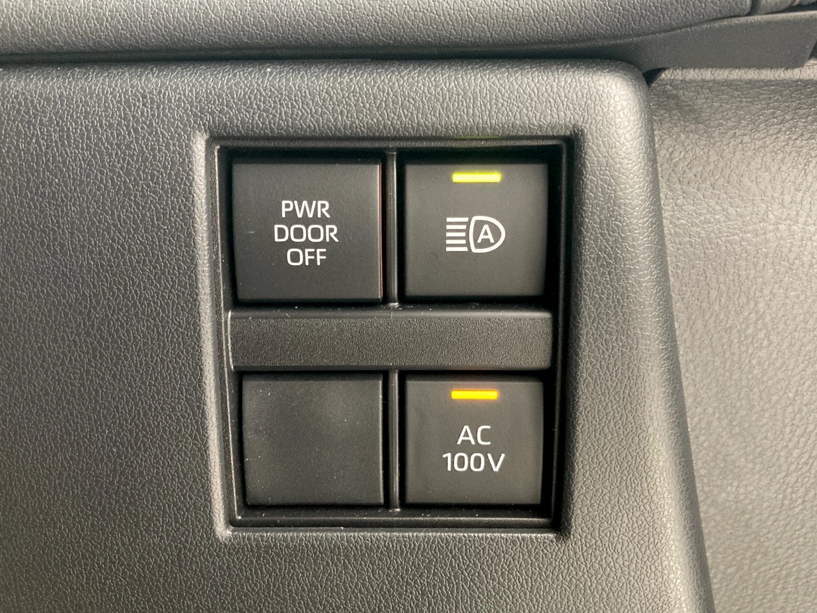 車両の画像