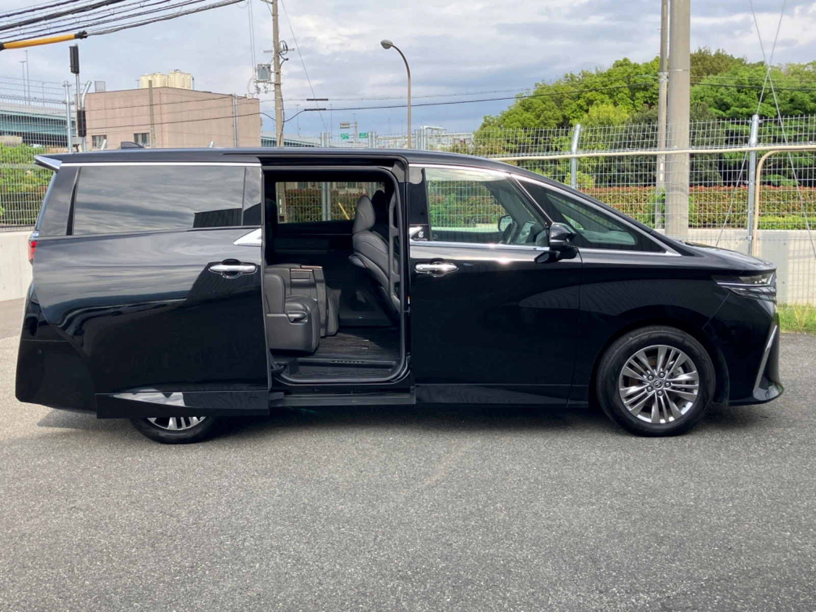 車両の画像