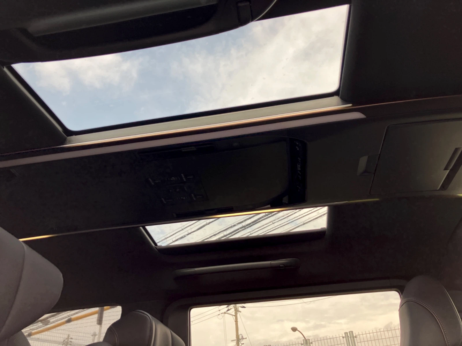 車両の画像