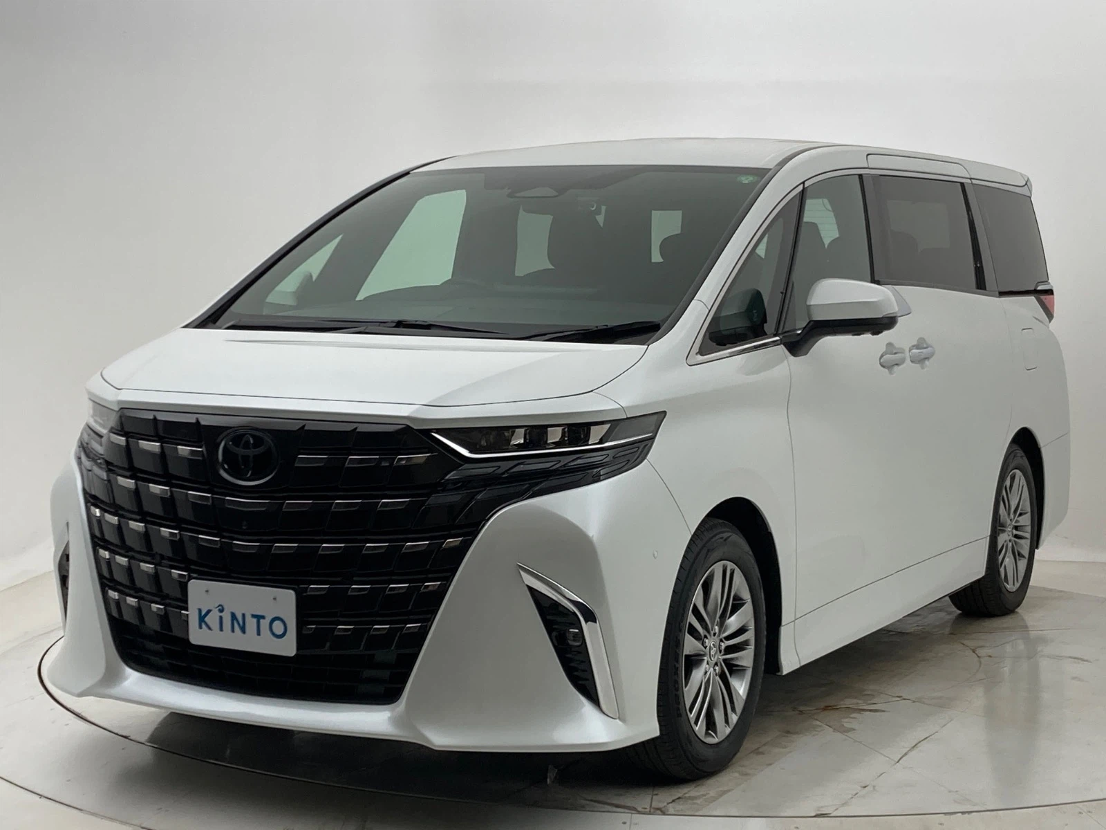 アルファード Z HEV 2.5L 4WD(7人)