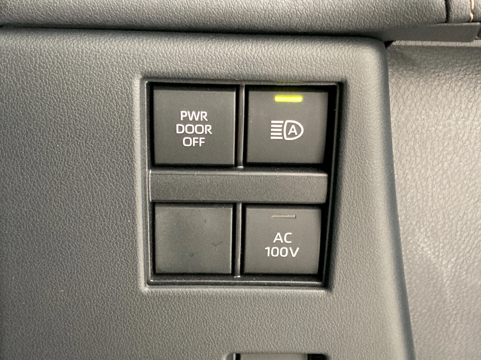 車両の画像