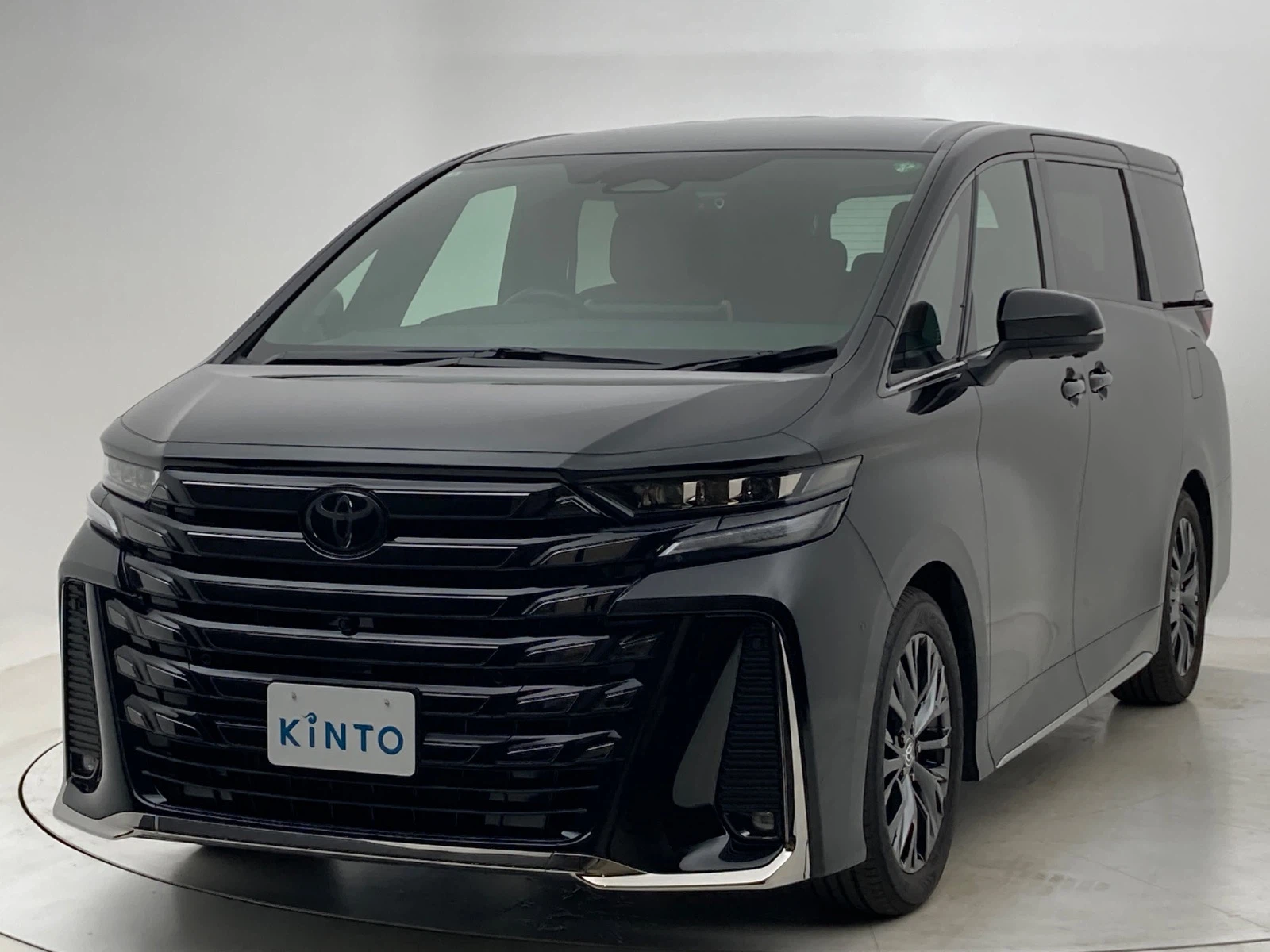 ヴェルファイア Z Premier HEV 2.5L 4WD(7人)