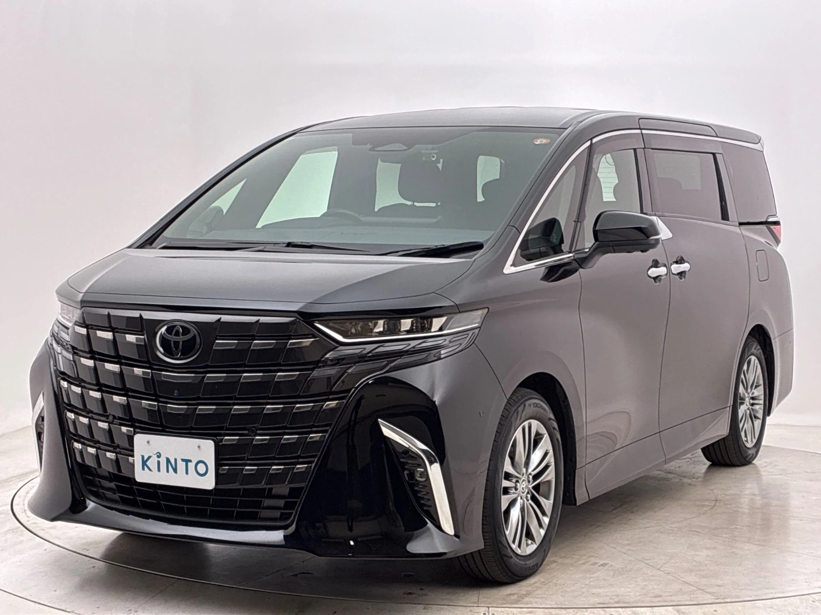 アルファード Z HEV 2.5L 4WD(7人乗り) ハイブリッド