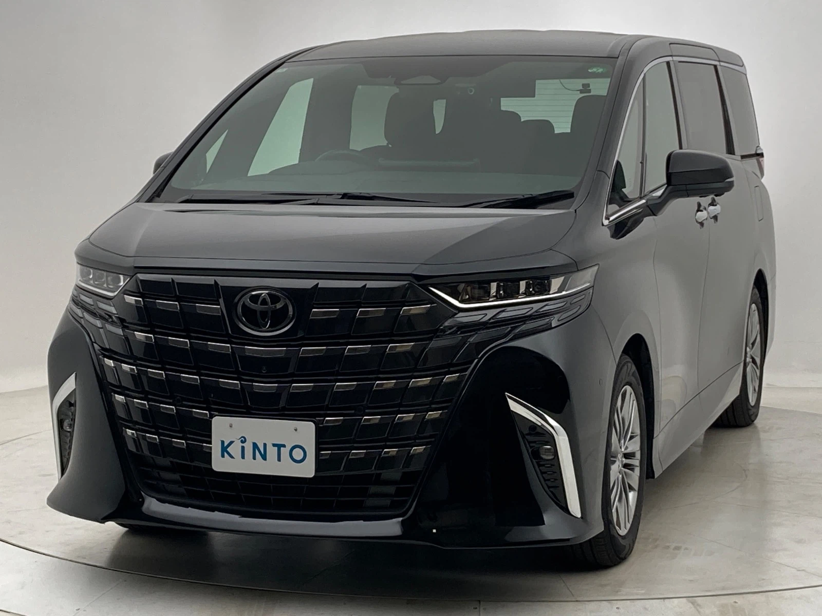 アルファード Z HEV 2.5L 4WD(7人)