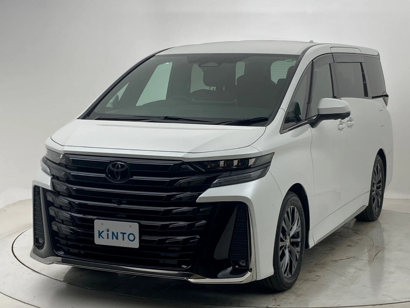 ヴェルファイア Z Premier HEV 2.5L 4WD(7人)