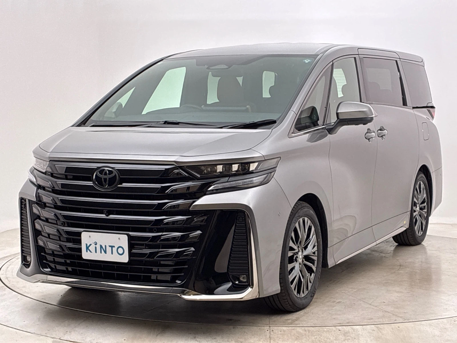 ヴェルファイア Z Premier HEV 2.5L 4WD(7人)