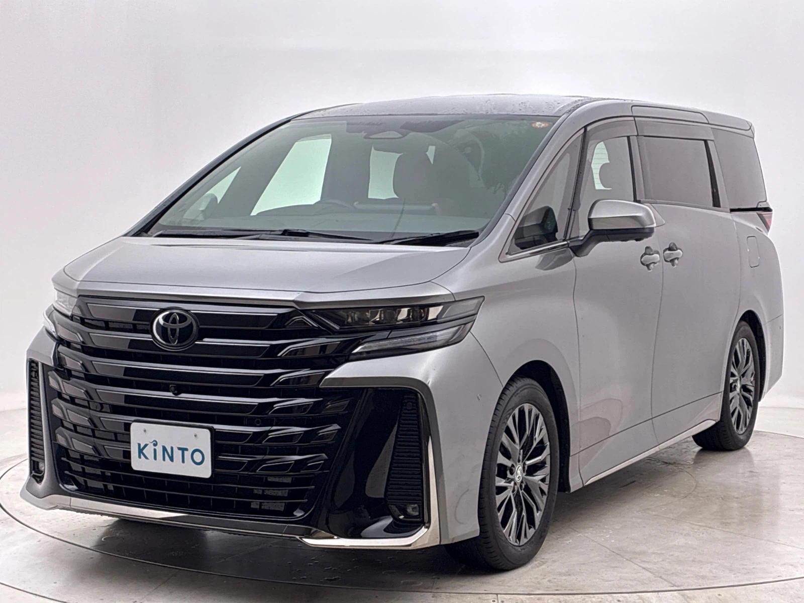 ヴェルファイア Z Premier HEV 2.5L 4WD(7人)