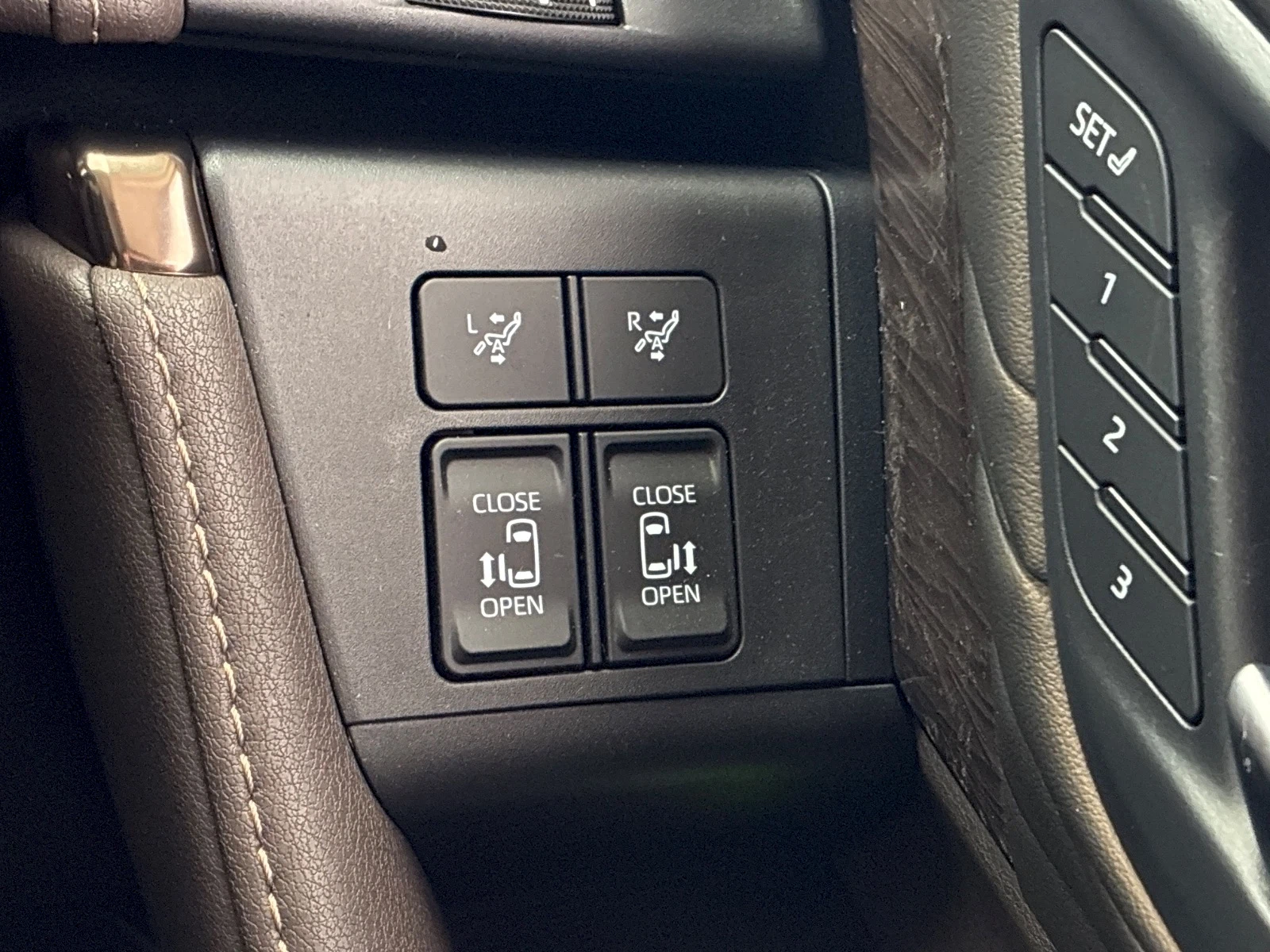 車両の画像