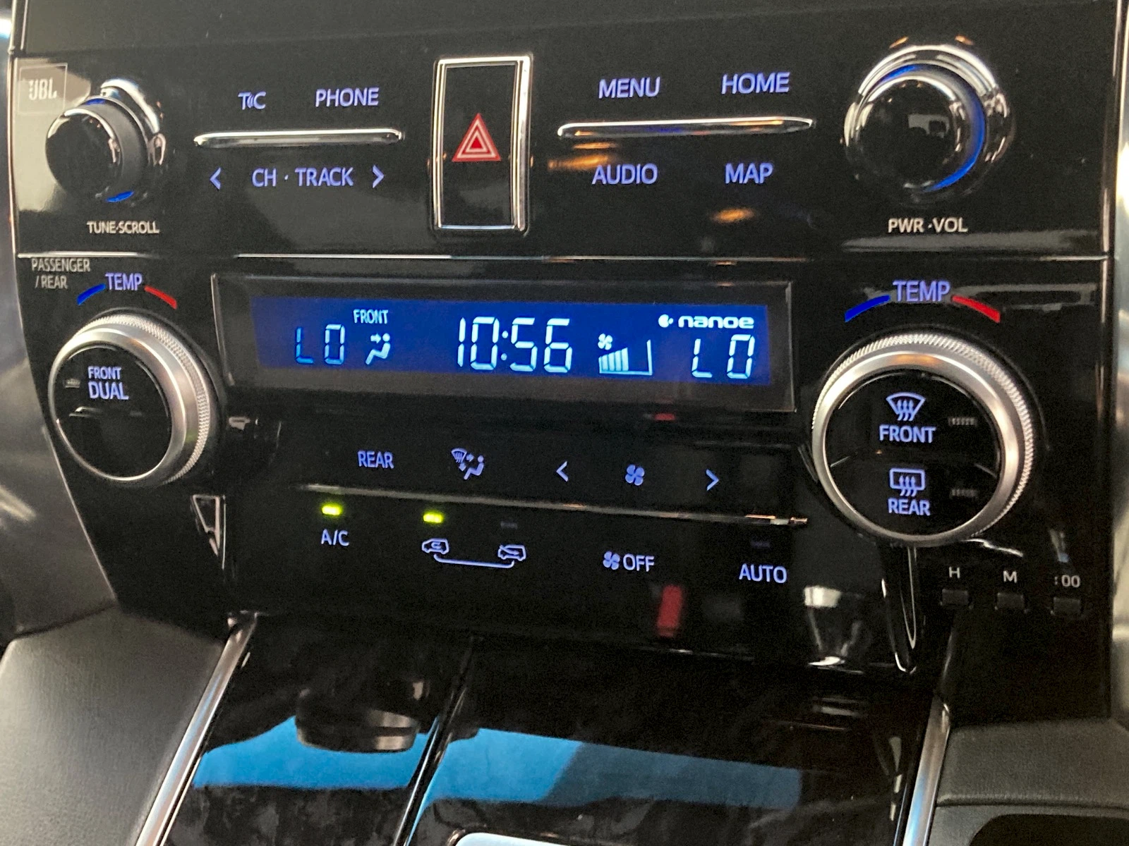 車両の画像