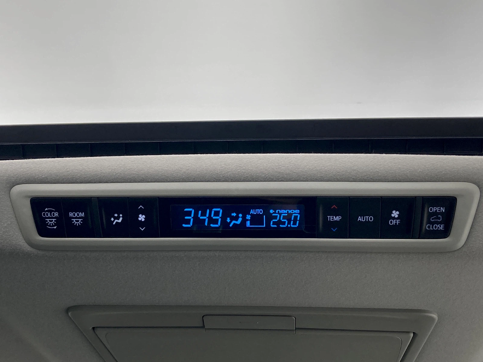 車両の画像