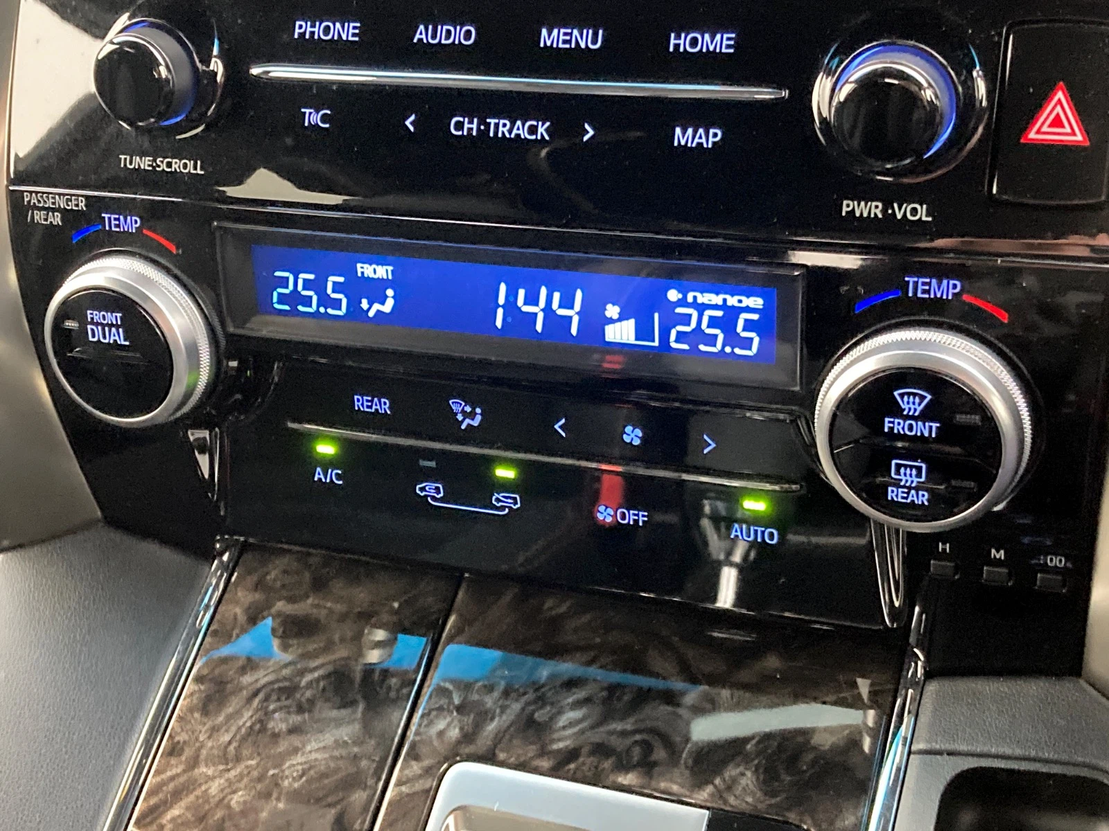 車両の画像