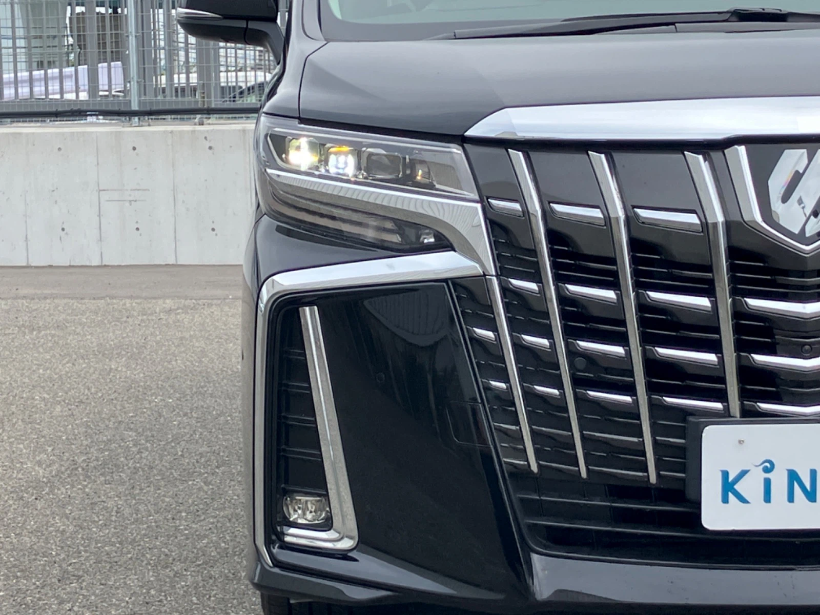 車両の画像