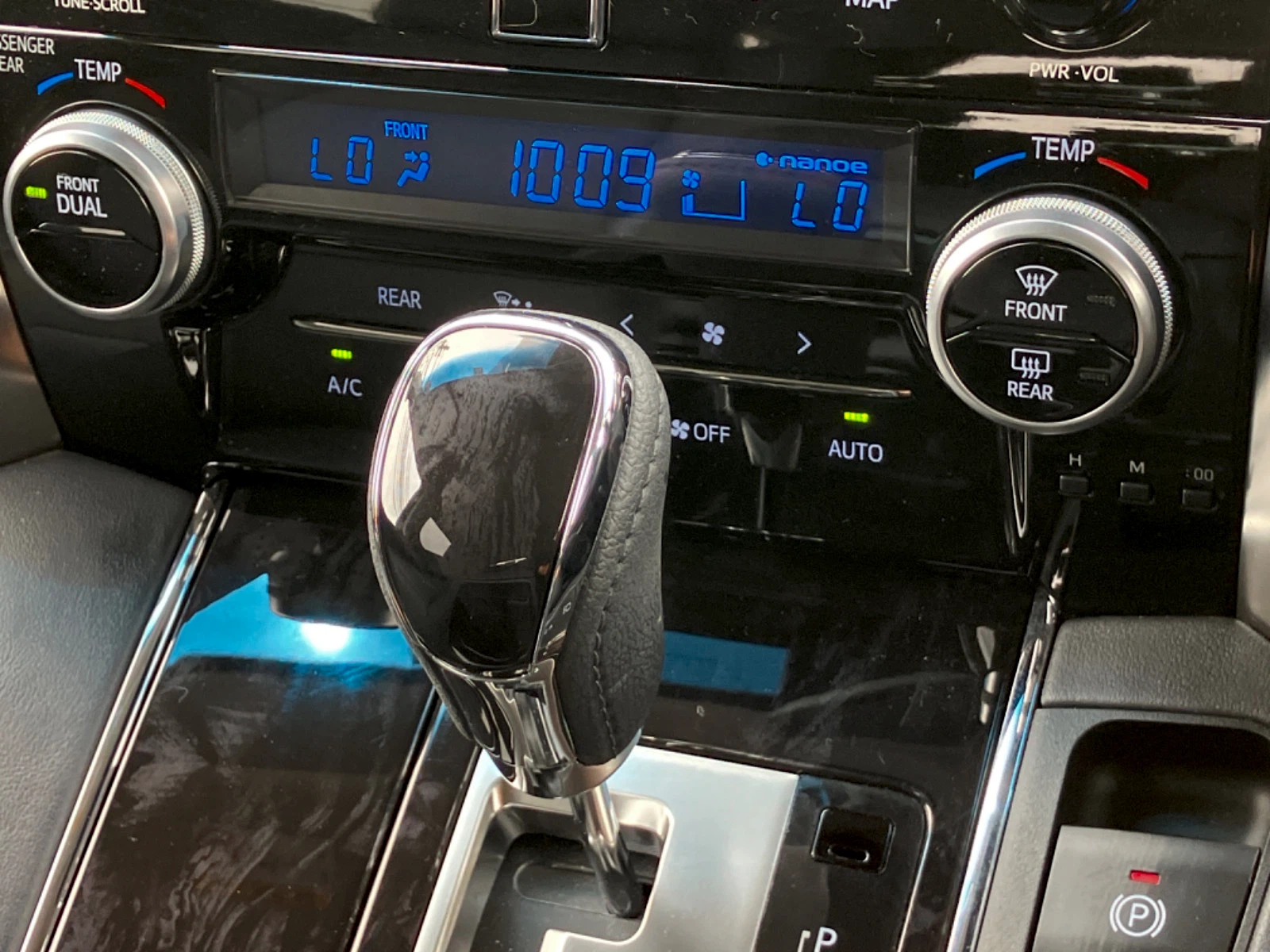 車両の画像
