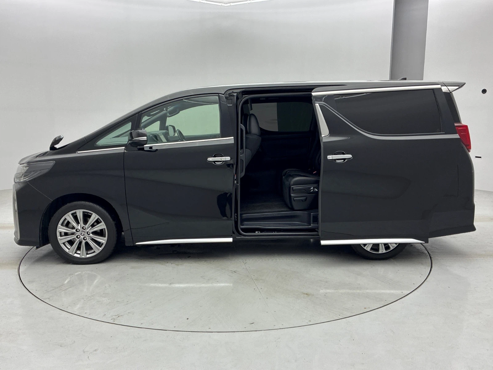 車両の画像