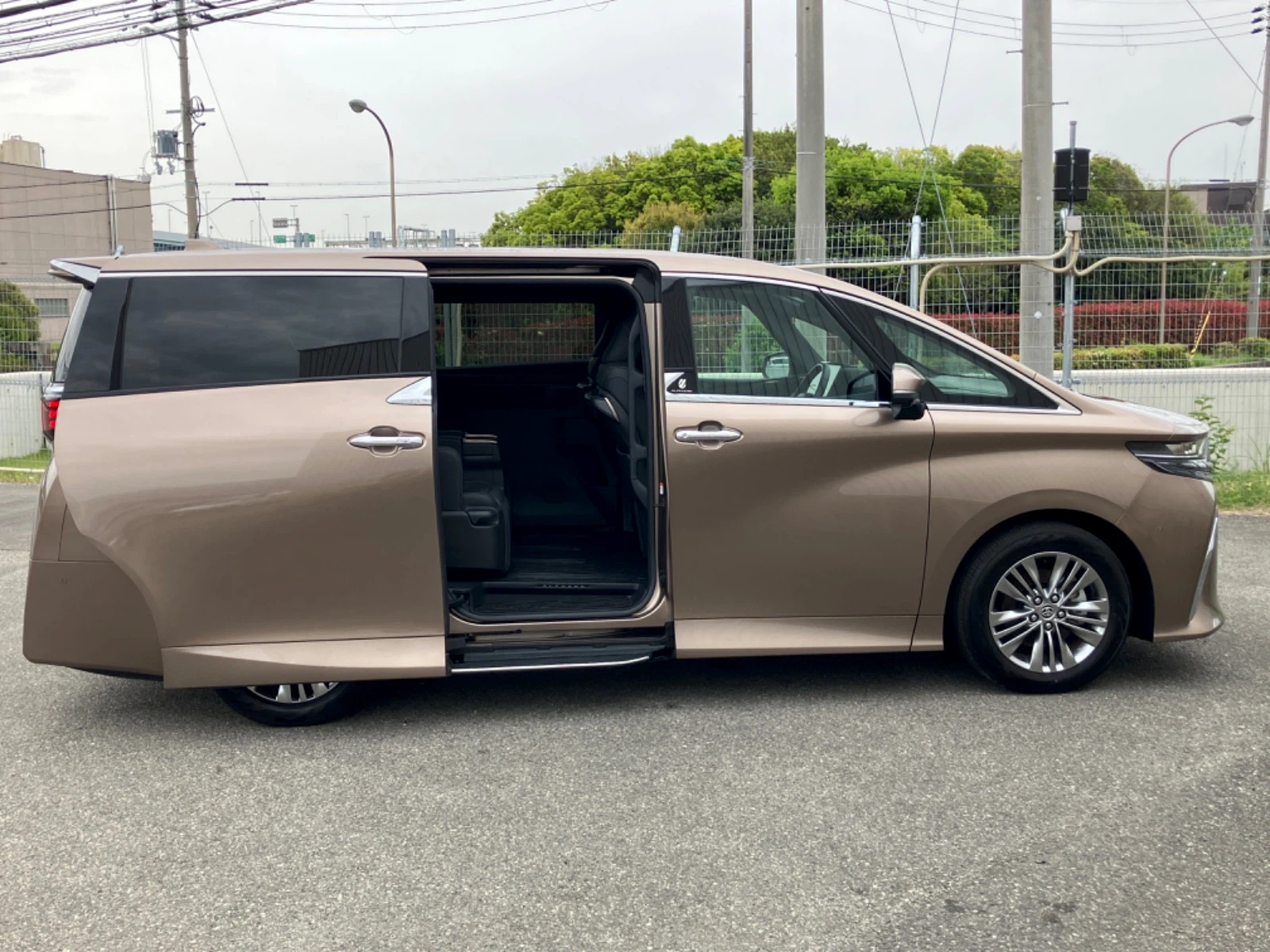 車両の画像