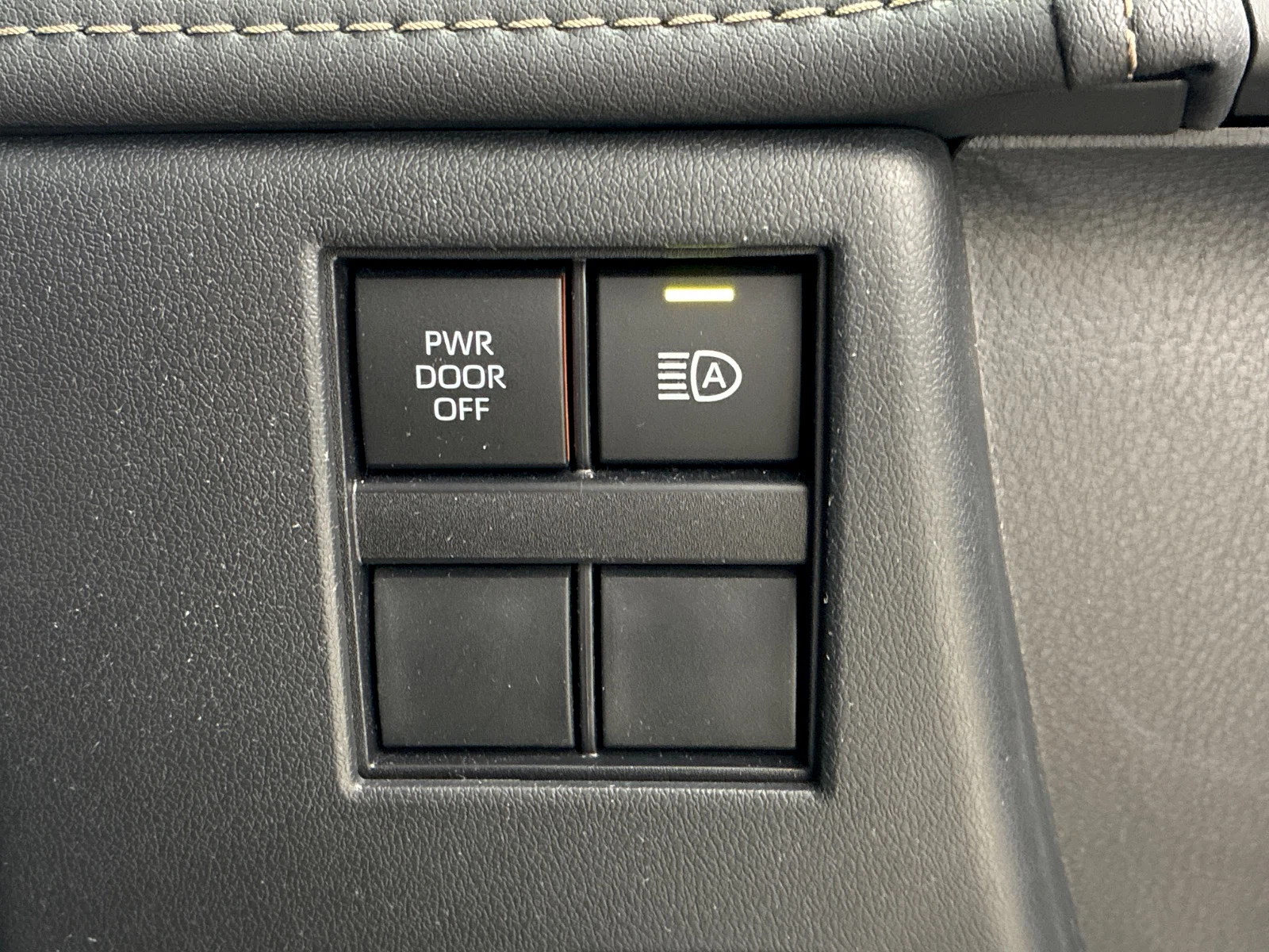 車両の画像