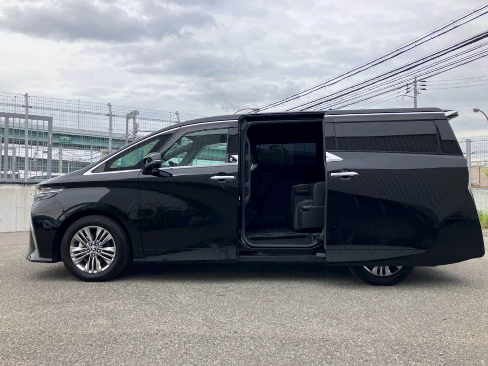 車両の画像