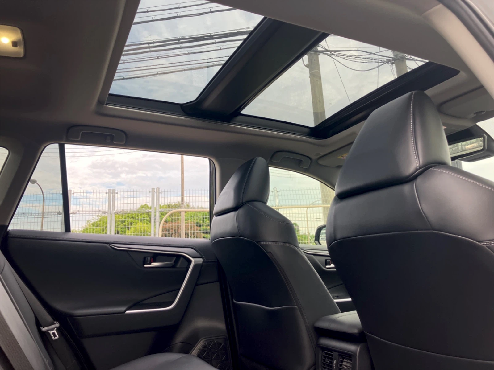 車両の画像