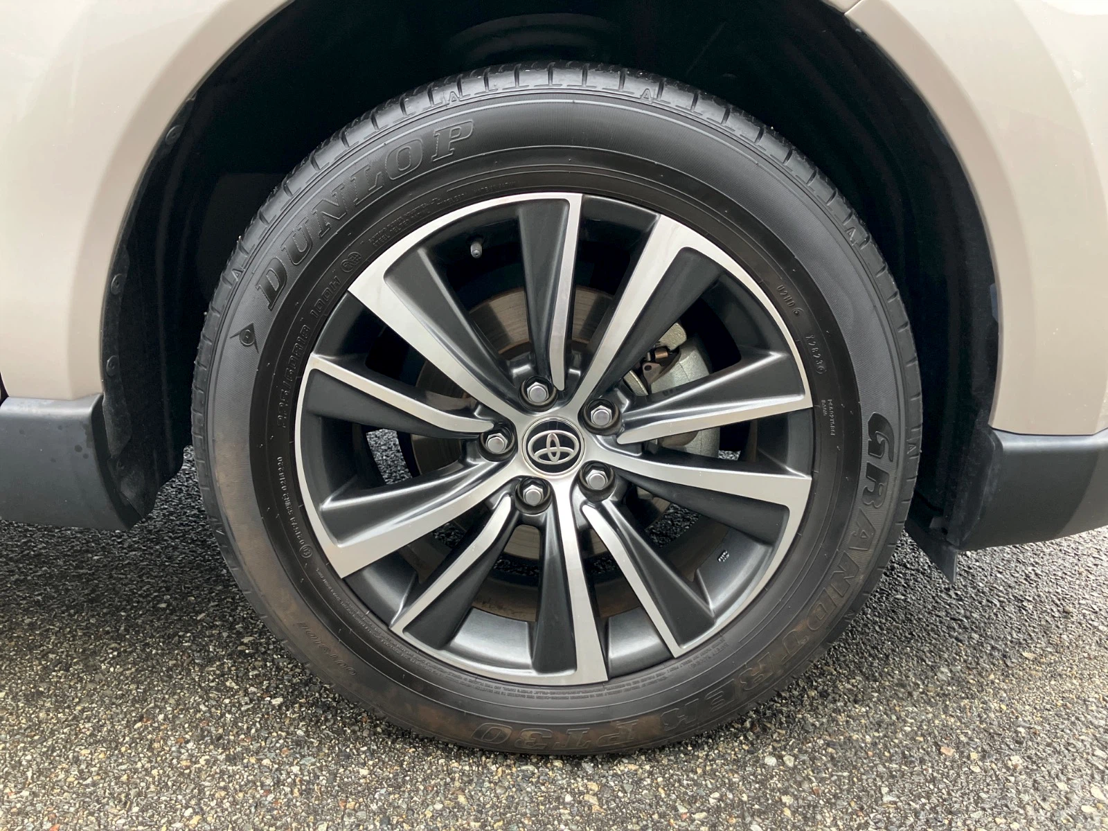 車両の画像