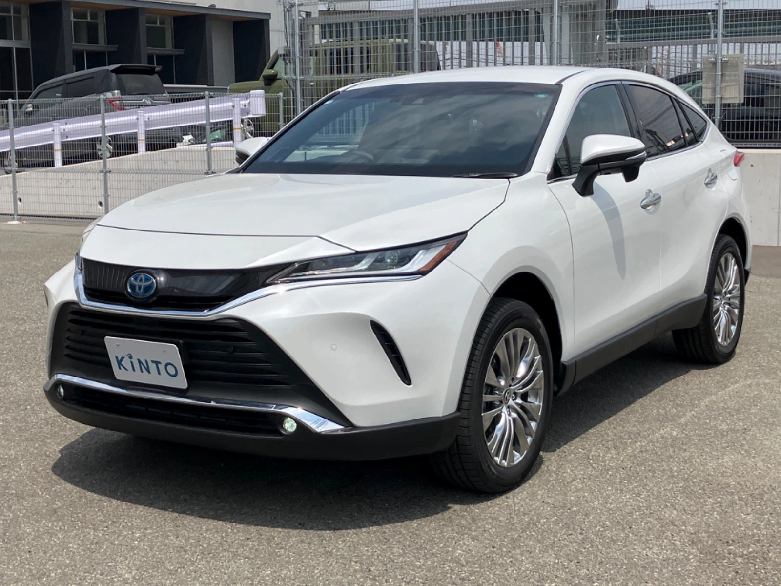ハリアー Z HEV 2.5L 2WD(5人乗り) ハイブリッド