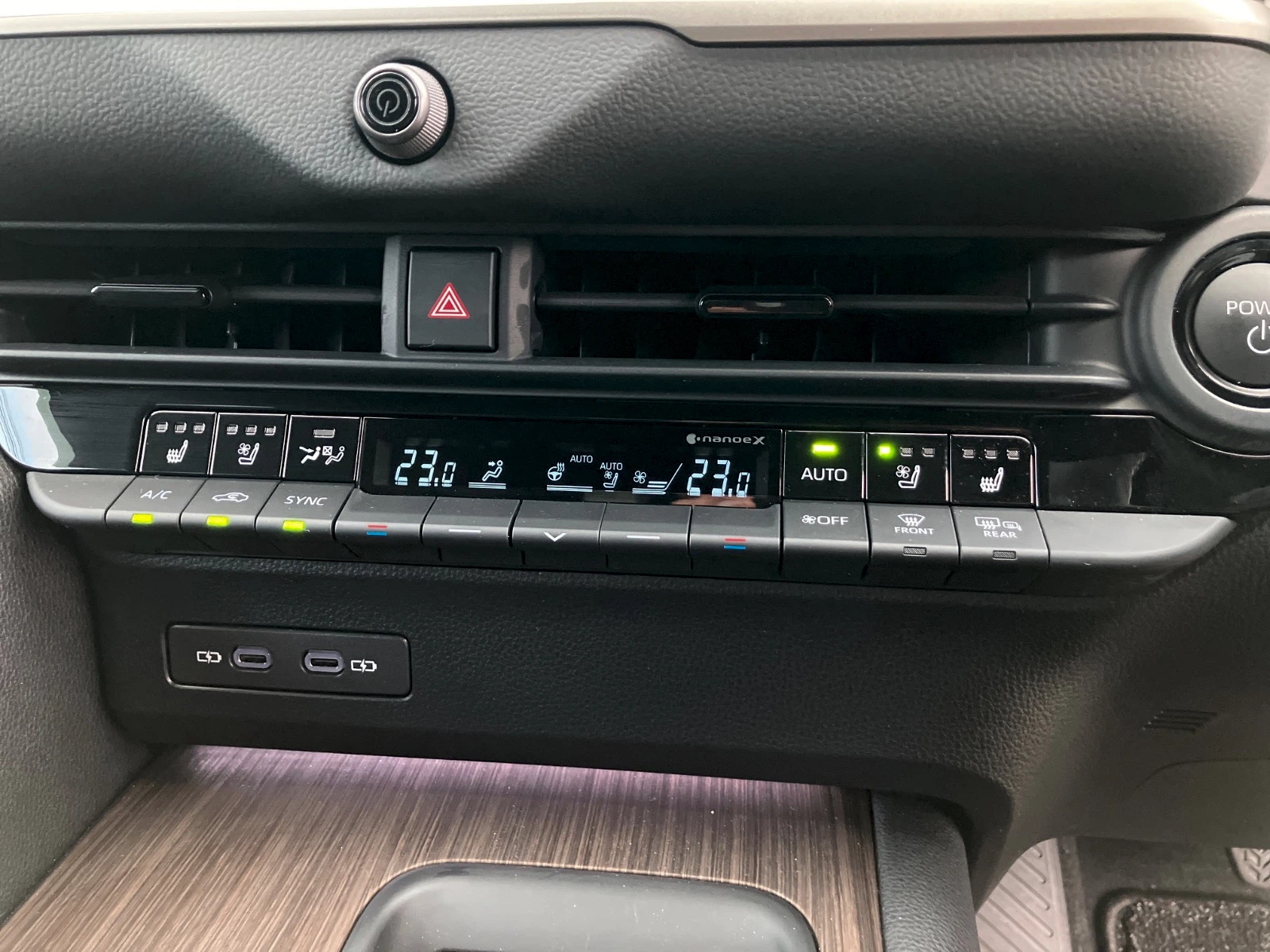 車両の画像