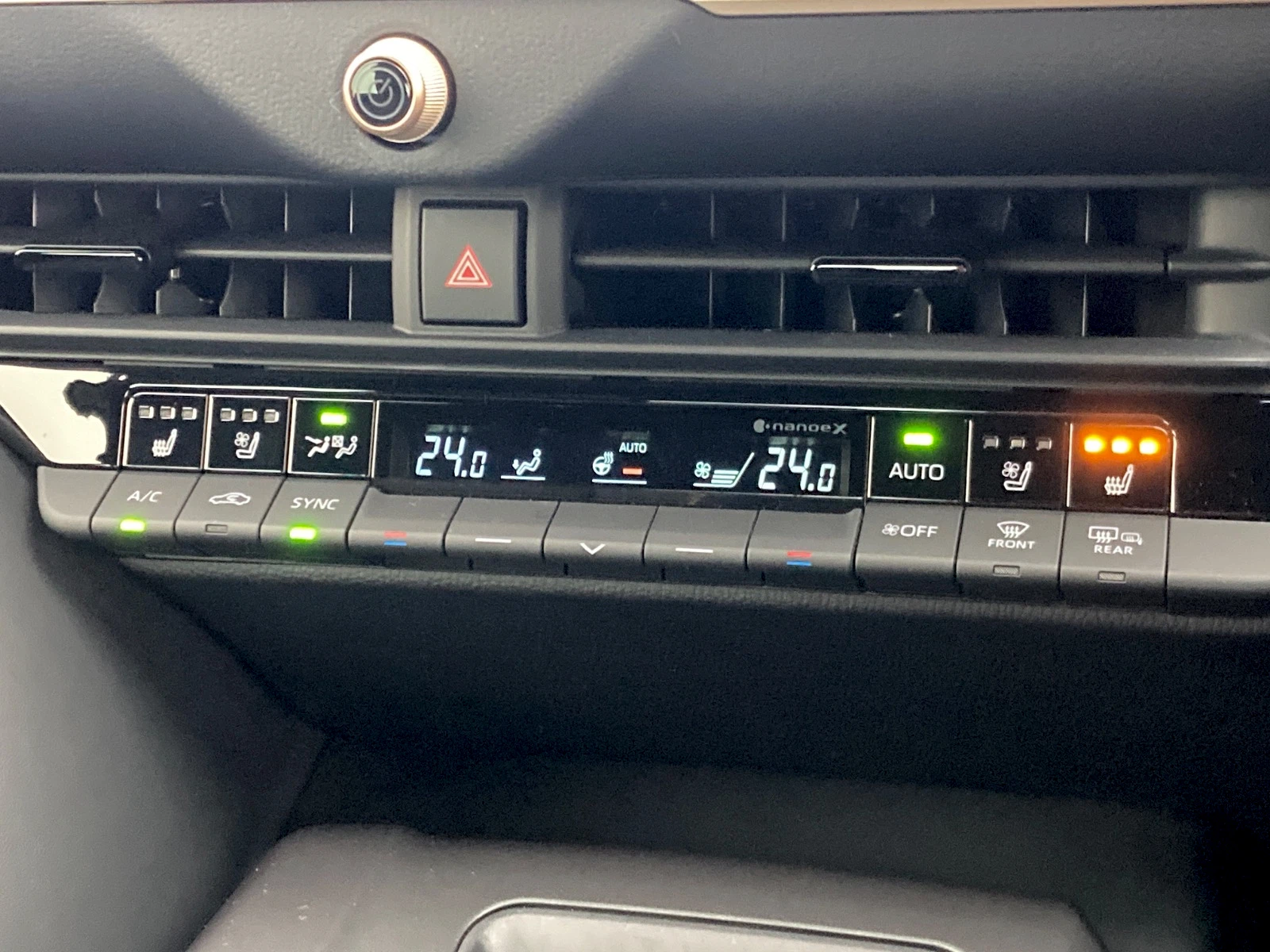 車両の画像