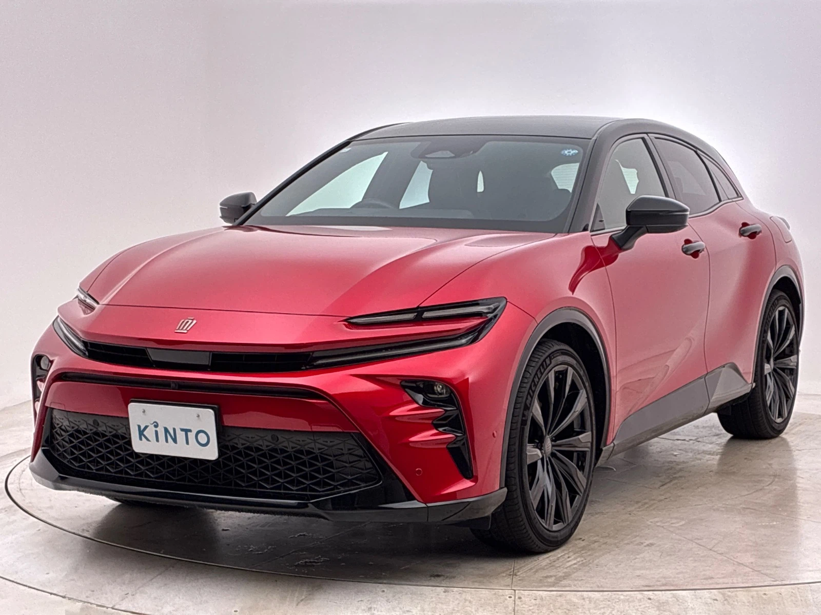 クラウン SPORT Z HEV 2.5L 4WD(5人)