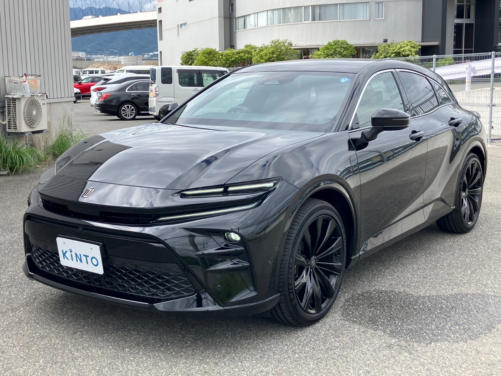 クラウン SPORT Z HEV 2.5L 4WD(5人乗り) ハイブリッド